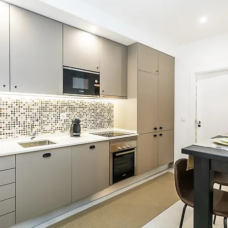 아파트 Lively 2 Bedroom In Iconic Alfama!