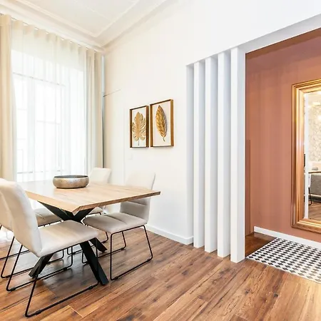 Lively 2 Bedroom In Iconic Alfama! Apartmán
